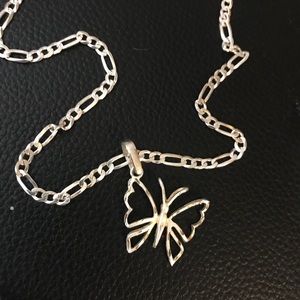 Meet your Posher, Anahi